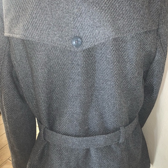 Ladies Old Navy XL Peacoat - Picture 5 of 14